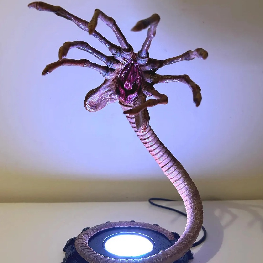 Alien Facehugger Lamp Nightlig - Halloween Party Supplies 评论和价格